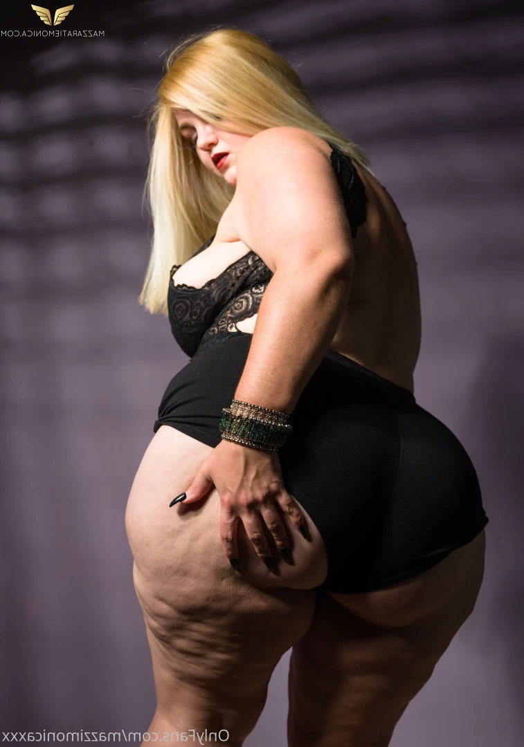 Mazzaratie Monica [ mazzimonicaxxx ] Onlyfans leaked photo 16020246 on Hotleaks.tv