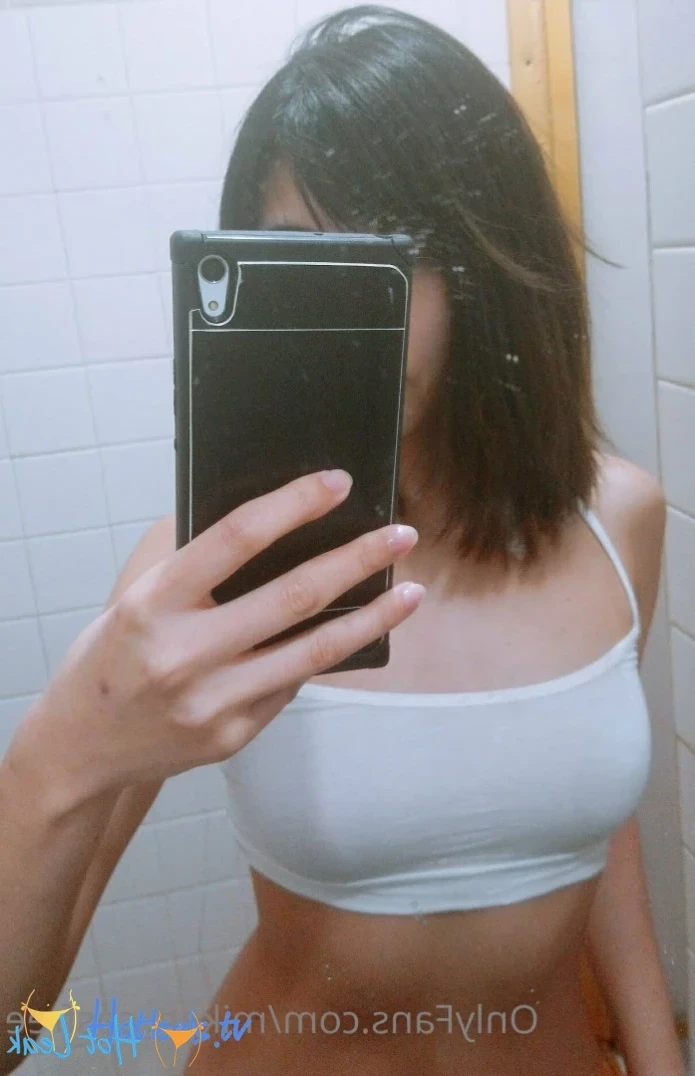 MikanFree [ mikan_cosfree ] Onlyfans leaked photo 12249841 on Hotleaks.tv