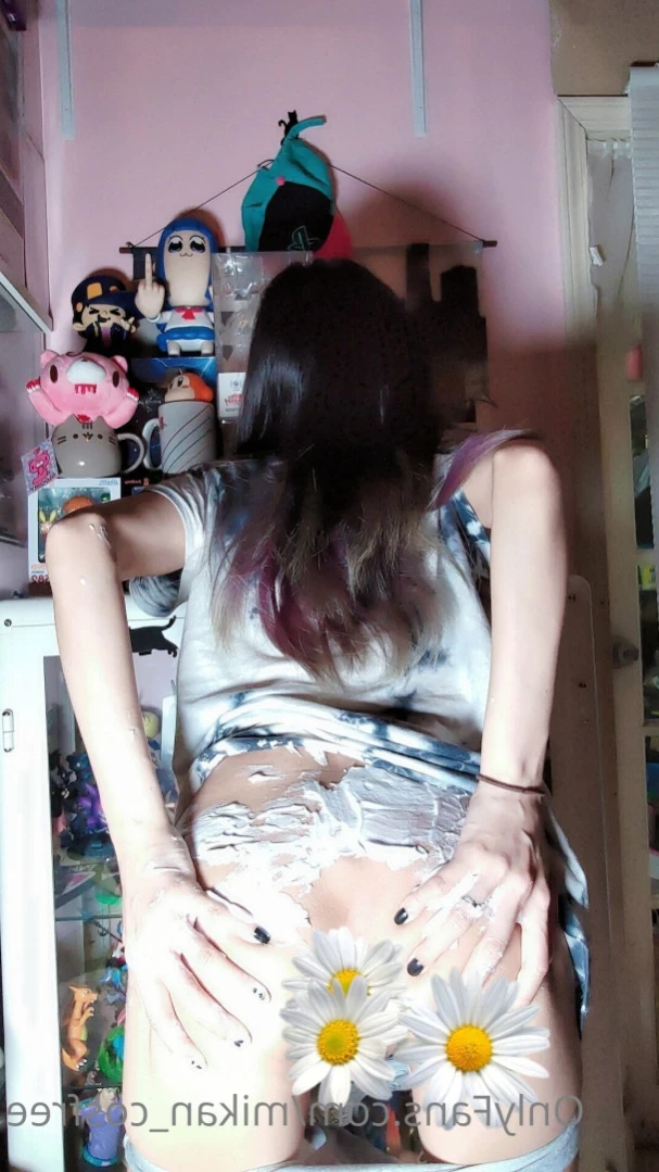 MikanFree [ mikan_cosfree ] Onlyfans leaked photo 12293781 on Hotleaks.tv