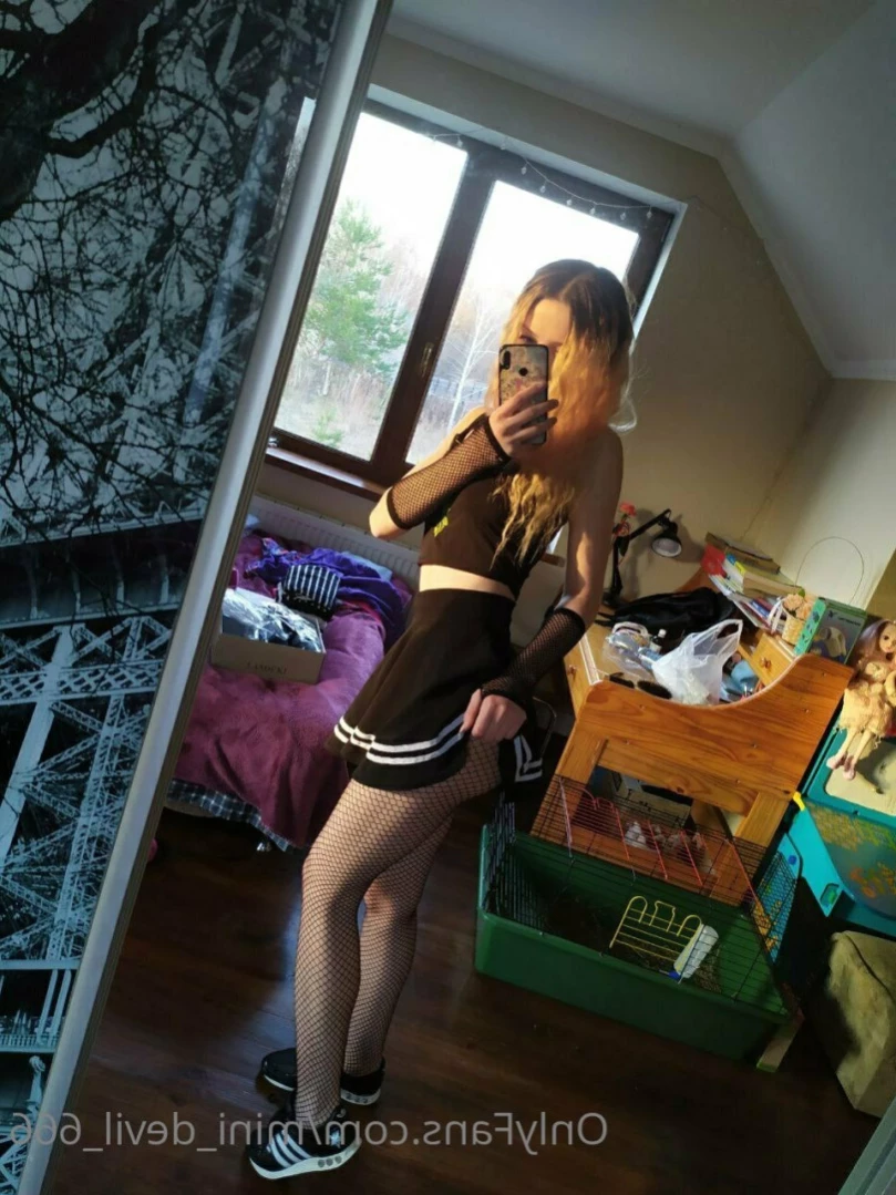 mini_devil_666 Onlyfans leaked photo 12292885 on Hotleaks.tv
