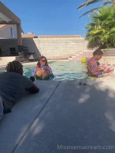 𝓐𝓷𝓪𝓵 𝓠𝓾𝓮𝓮𝓷 [ missniemacream ] Onlyfans leaked video 12040969 on Hotleaks.tv