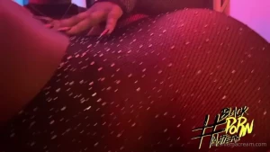 𝓐𝓷𝓪𝓵 𝓠𝓾𝓮𝓮𝓷 [ missniemacream ] Onlyfans leaked video 12499798 on Hotleaks.tv