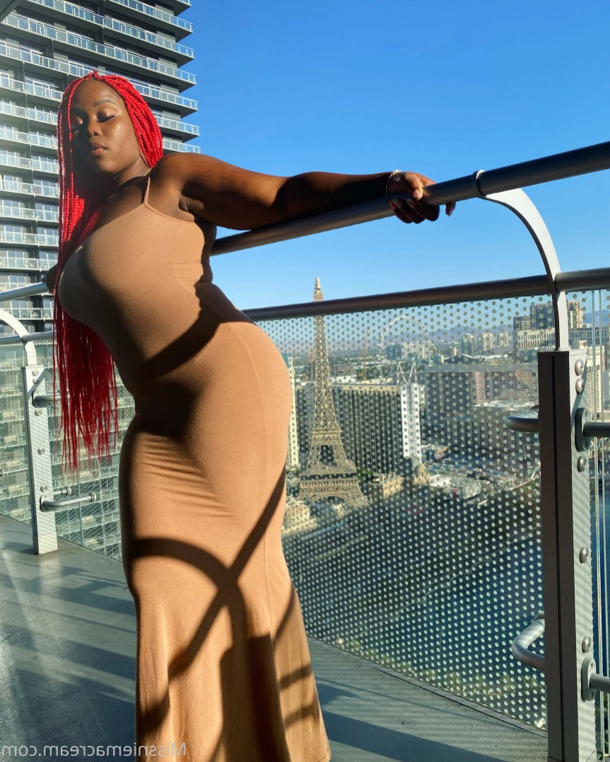 𝓐𝓷𝓪𝓵 𝓠𝓾𝓮𝓮𝓷 [ missniemacream ] Onlyfans leaked photo 12560171 on Hotleaks.tv