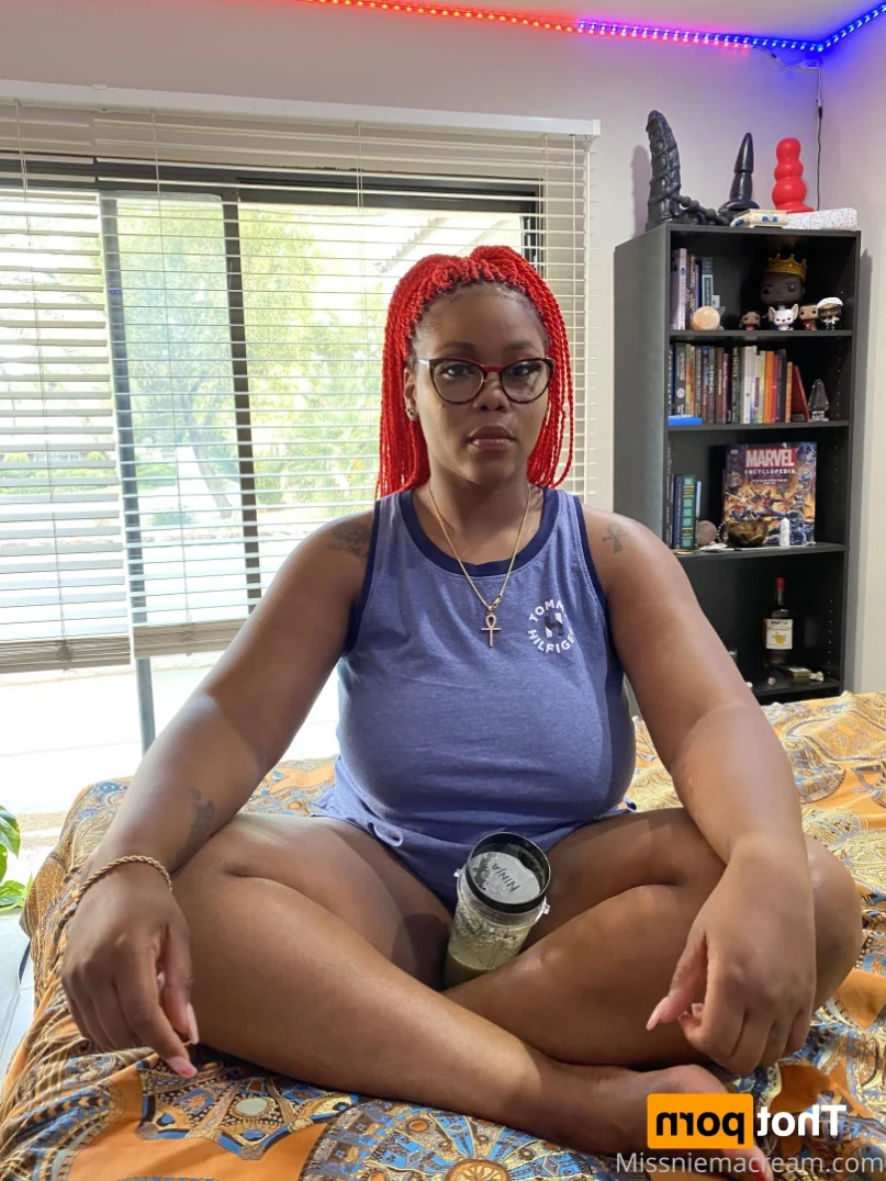 𝓐𝓷𝓪𝓵 𝓠𝓾𝓮𝓮𝓷 [ missniemacream ] Onlyfans leaked photo 12560194 on Hotleaks.tv