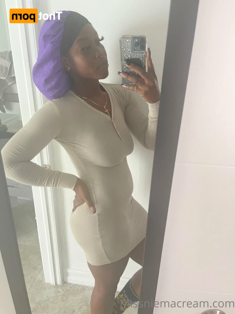 𝓐𝓷𝓪𝓵 𝓠𝓾𝓮𝓮𝓷 [ missniemacream ] Onlyfans leaked photo 12561092 on Hotleaks.tv