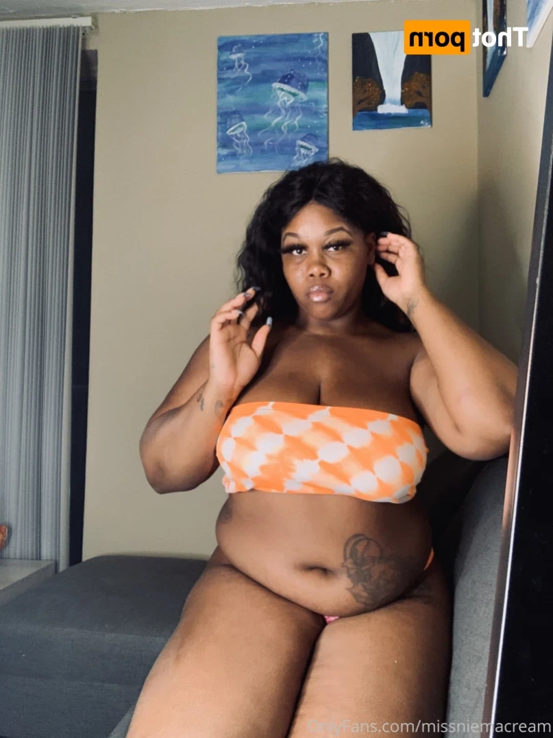 𝓐𝓷𝓪𝓵 𝓠𝓾𝓮𝓮𝓷 [ missniemacream ] Onlyfans leaked photo 12563810 on Hotleaks.tv
