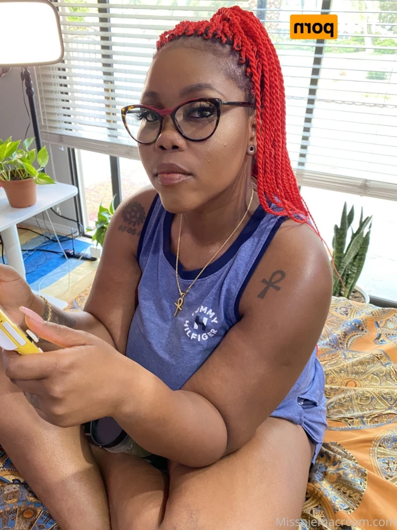 𝓐𝓷𝓪𝓵 𝓠𝓾𝓮𝓮𝓷 [ missniemacream ] Onlyfans leaked photo 12569023 on Hotleaks.tv