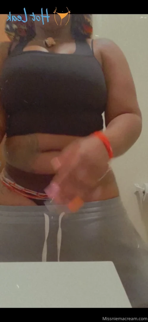 𝓐𝓷𝓪𝓵 𝓠𝓾𝓮𝓮𝓷 [ missniemacream ] Onlyfans leaked photo 12851529 on Hotleaks.tv