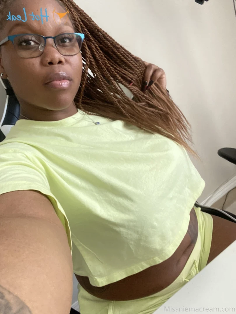 𝓐𝓷𝓪𝓵 𝓠𝓾𝓮𝓮𝓷 [ missniemacream ] Onlyfans leaked photo 12862807 on Hotleaks.tv