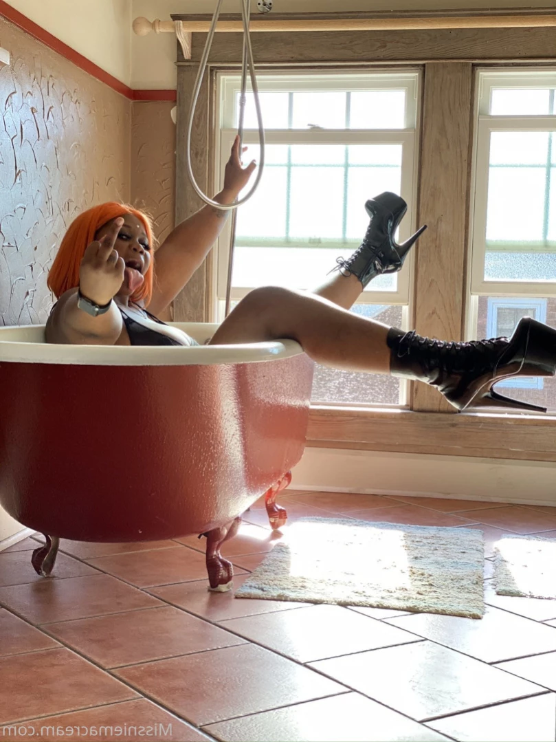 𝓐𝓷𝓪𝓵 𝓠𝓾𝓮𝓮𝓷 [ missniemacream ] Onlyfans leaked photo 14433070 on Hotleaks.tv