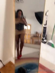 𝓐𝓷𝓪𝓵 𝓠𝓾𝓮𝓮𝓷 [ missniemacream ] Onlyfans leaked video 14989075 on Hotleaks.tv