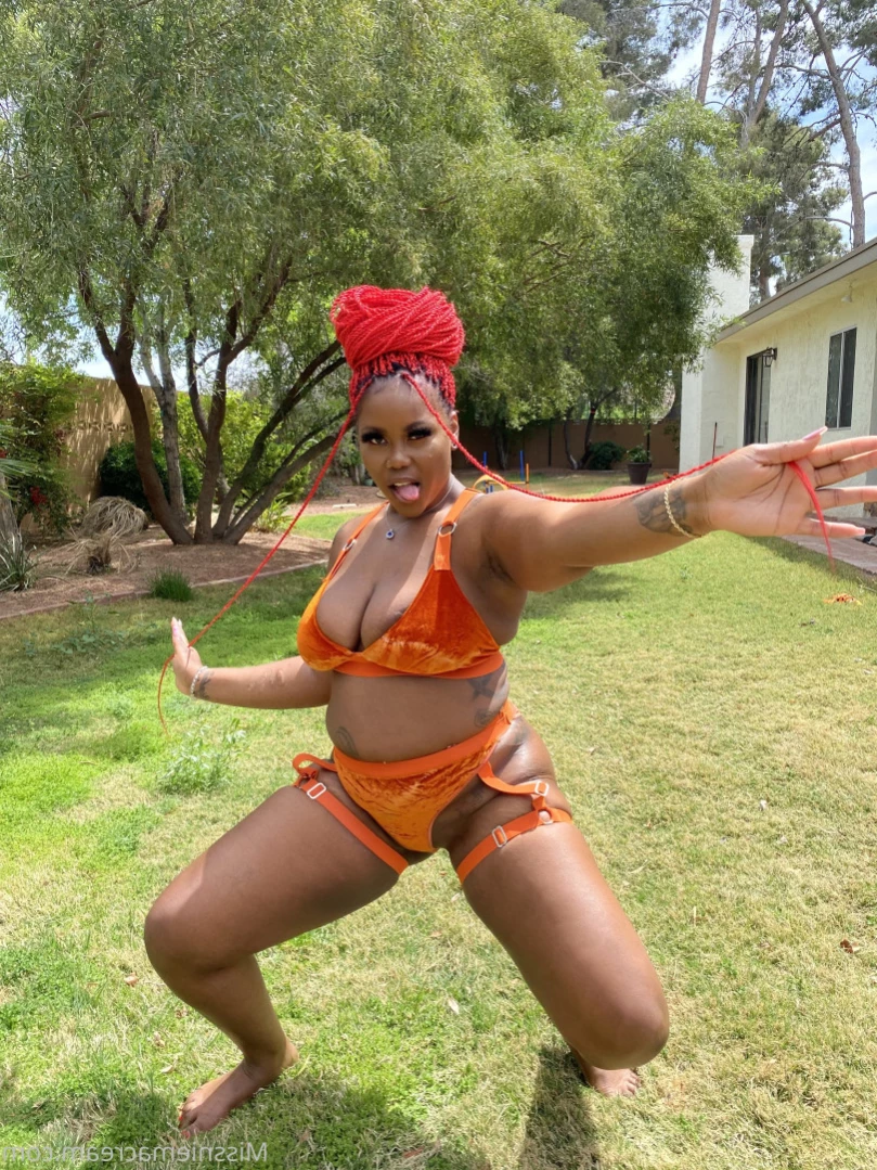 𝓐𝓷𝓪𝓵 𝓠𝓾𝓮𝓮𝓷 [ missniemacream ] Onlyfans leaked photo 15602979 on Hotleaks.tv