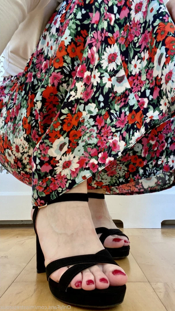 GingerAlesFeet [ misstressroux ] Onlyfans leaked photo 13929955 on Hotleaks.tv