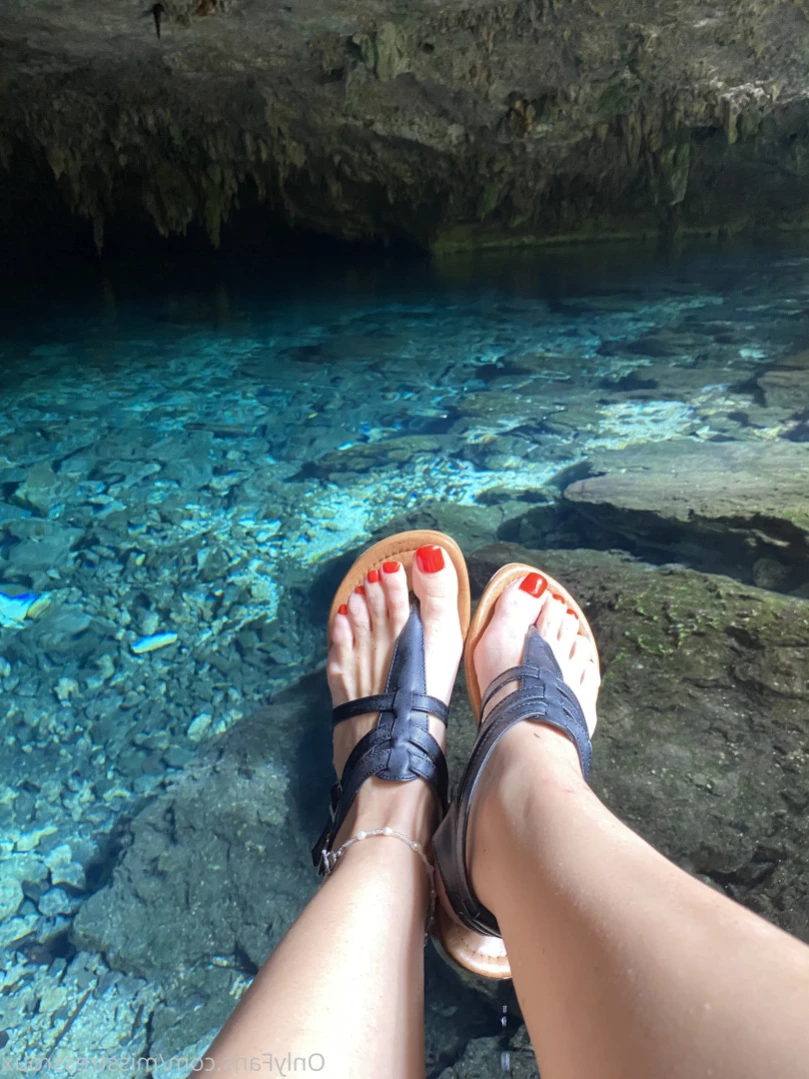 GingerAlesFeet [ misstressroux ] Onlyfans leaked photo 14380513 on Hotleaks.tv