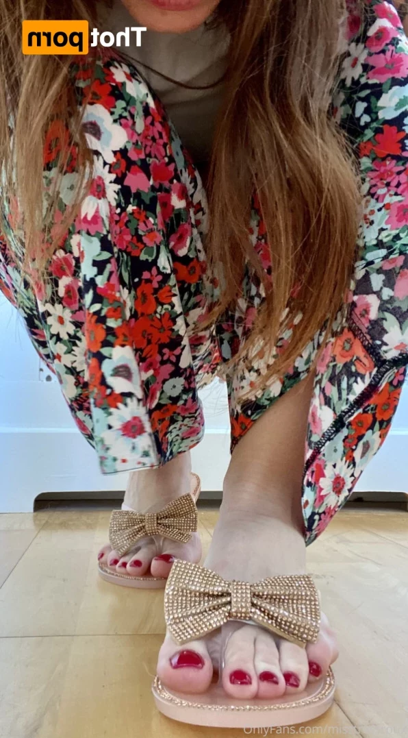 GingerAlesFeet [ misstressroux ] Onlyfans leaked photo 14988533 on Hotleaks.tv