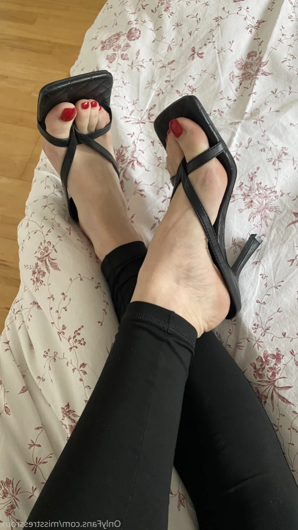 GingerAlesFeet [ misstressroux ] Onlyfans leaked photo 15002419 on Hotleaks.tv