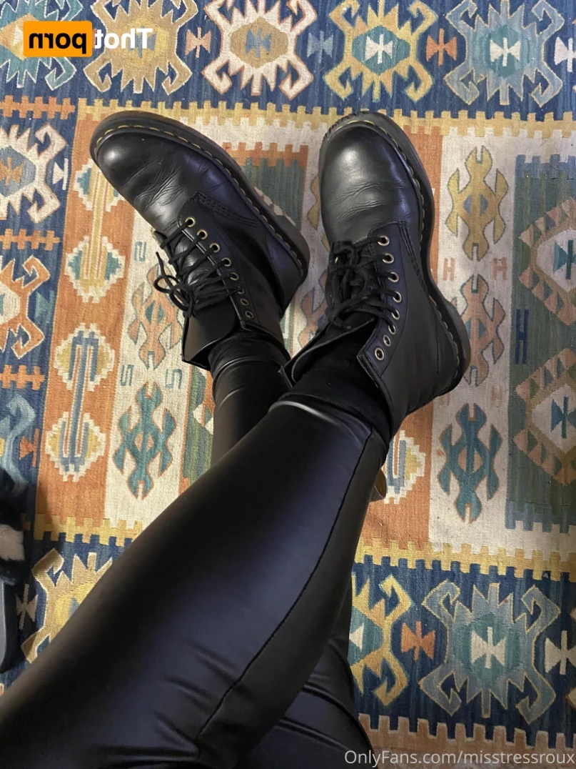GingerAlesFeet [ misstressroux ] Onlyfans leaked photo 16069043 on Hotleaks.tv
