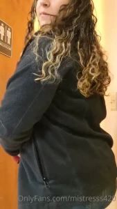 10811923