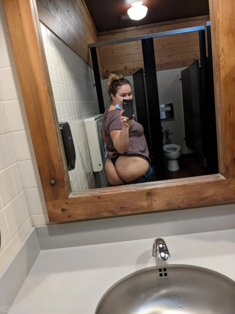 420mistress 💕 [ mistresss420 ] Onlyfans leaked photo 12077293 on Hotleaks.tv