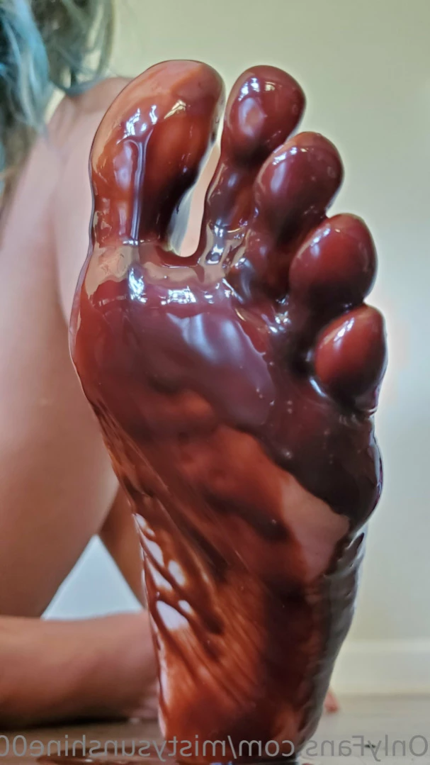 Giantess Misty [ mistysunshine00 ] Onlyfans leaked photo 11738761 on Hotleaks.tv