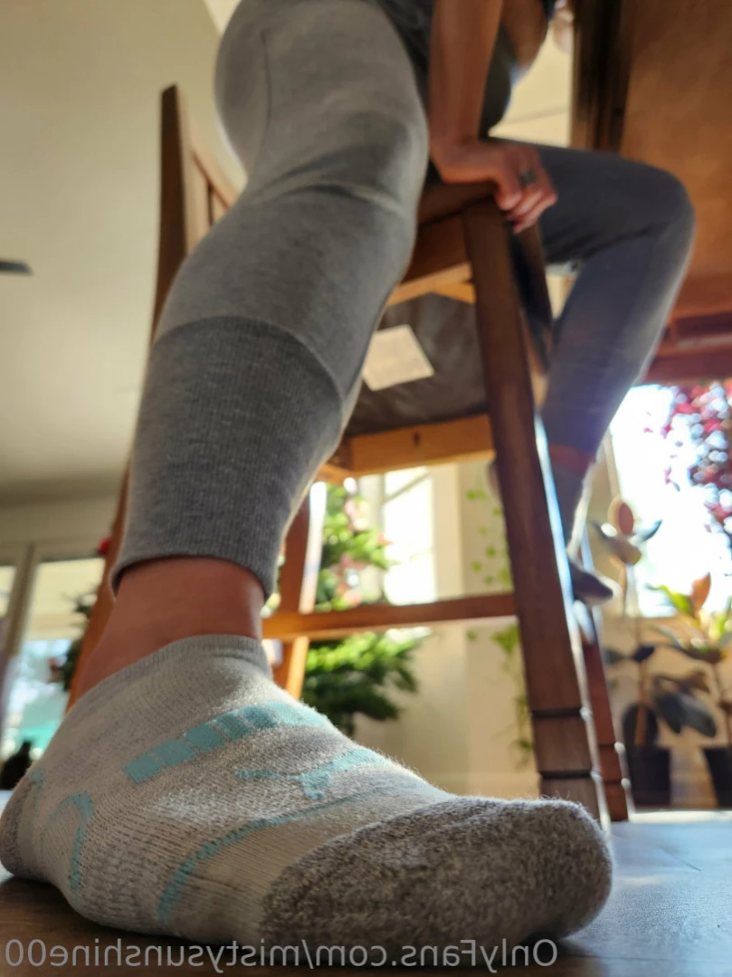 Giantess Misty [ mistysunshine00 ] Onlyfans leaked photo 11897270 on Hotleaks.tv