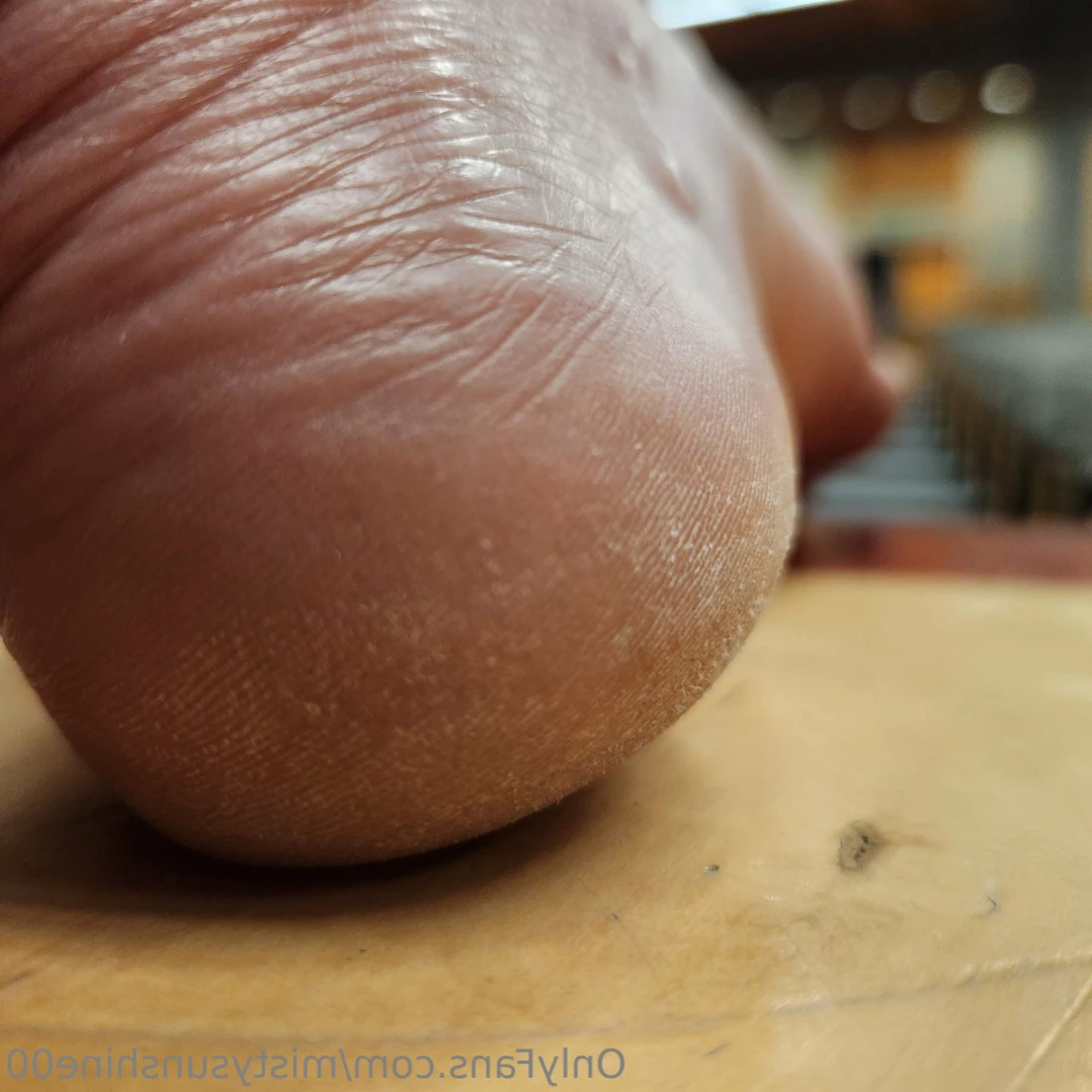 Giantess Misty [ mistysunshine00 ] Onlyfans leaked photo 11978786 on Hotleaks.tv