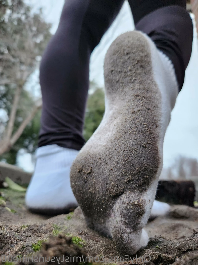Giantess Misty [ mistysunshine00 ] Onlyfans leaked photo 14214716 on Hotleaks.tv