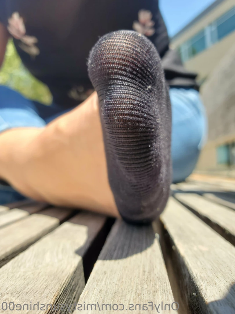 Giantess Misty [ mistysunshine00 ] Onlyfans leaked photo 14782610 on Hotleaks.tv
