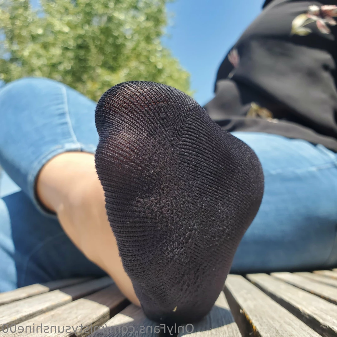 Giantess Misty [ mistysunshine00 ] Onlyfans leaked photo 15903879 on Hotleaks.tv