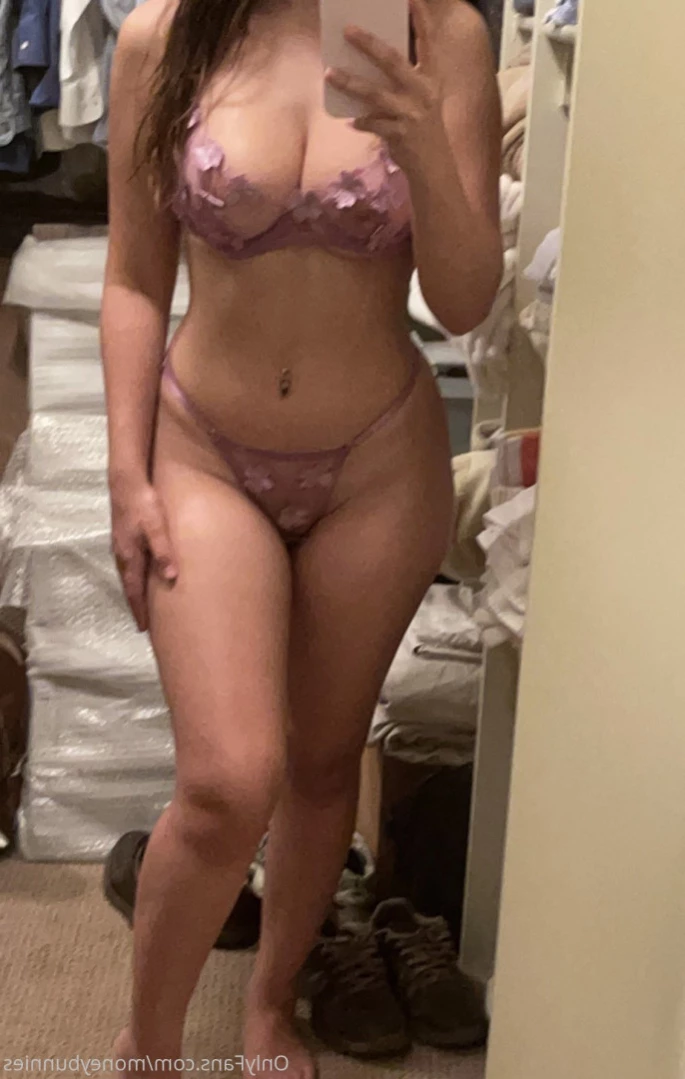 &lt;3 [ moneybunnies ] Onlyfans leaked photo 12111034 on Hotleaks.tv