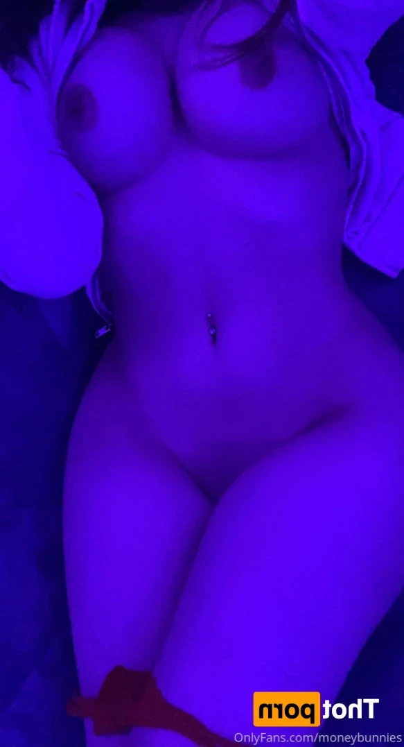 <3 [ moneybunnies ] Onlyfans leaked photo 13480610 on Hotleaks.tv