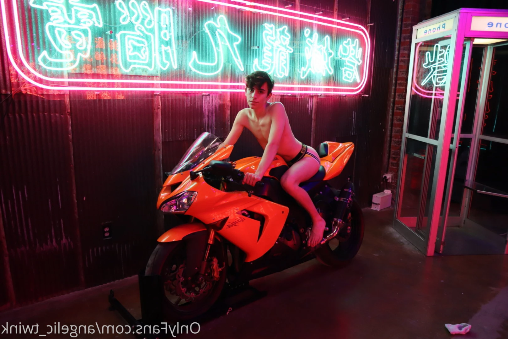 Mxch &lt;3 [ mxchcuevas ] Onlyfans leaked photo 12383261 on Hotleaks.tv