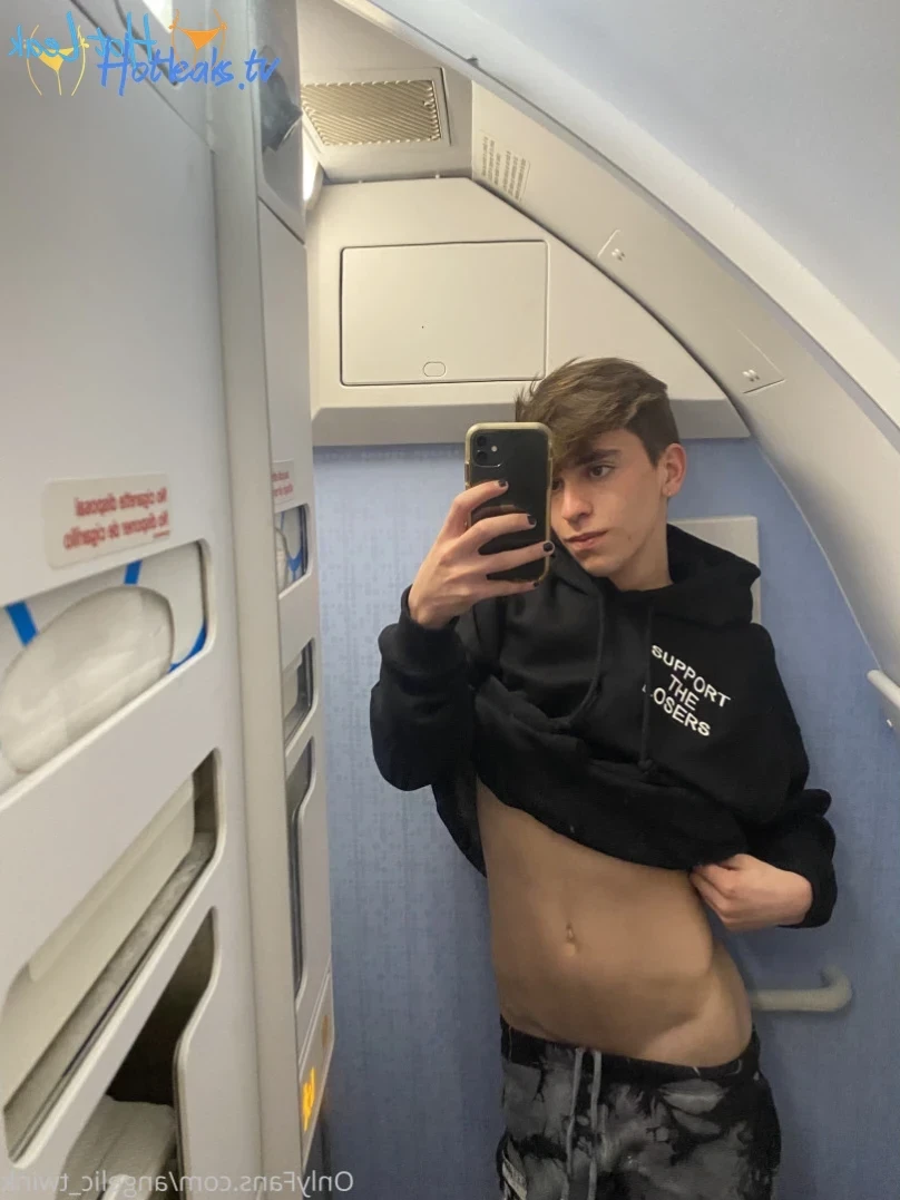 Mxch &lt;3 [ mxchcuevas ] Onlyfans leaked photo 13395376 on Hotleaks.tv