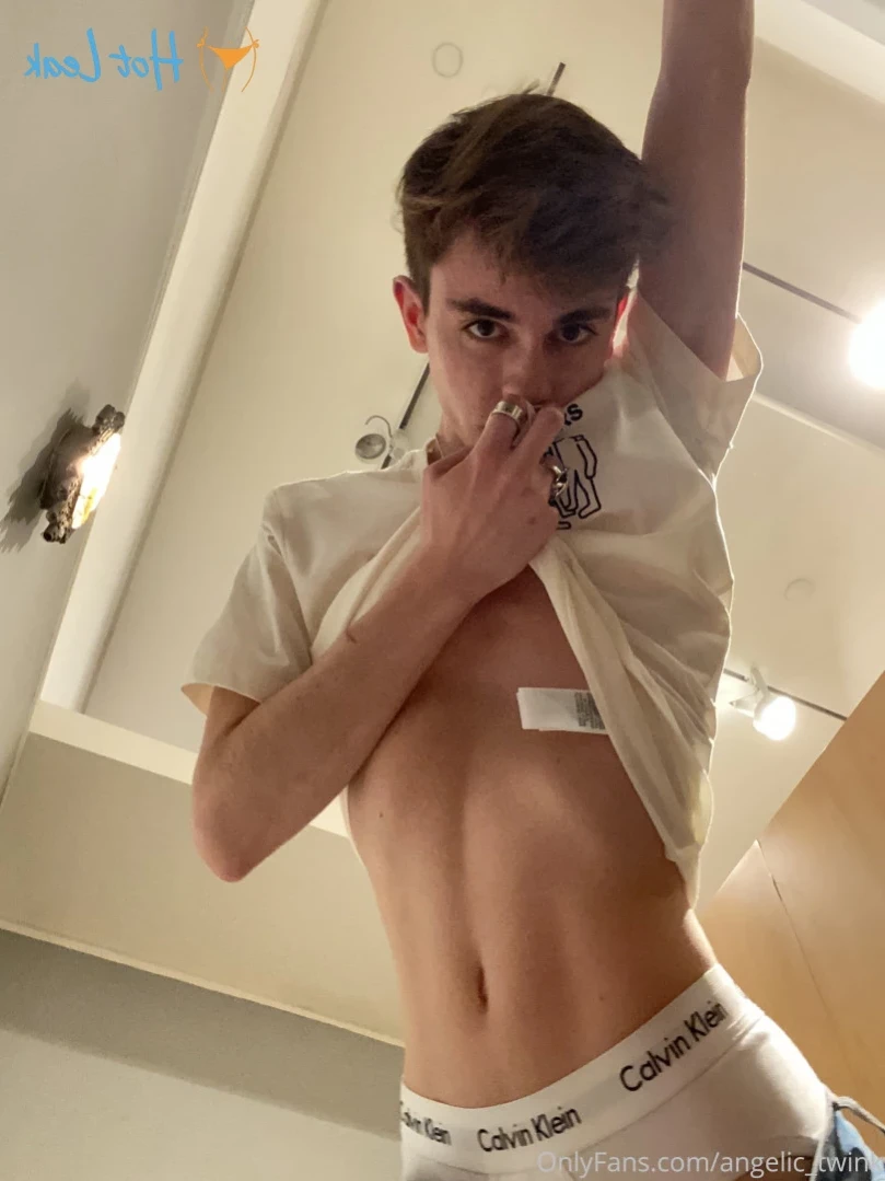Mxch &lt;3 [ mxchcuevas ] Onlyfans leaked photo 15588692 on Hotleaks.tv