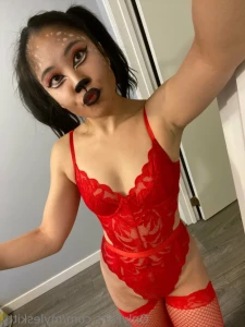 15837563