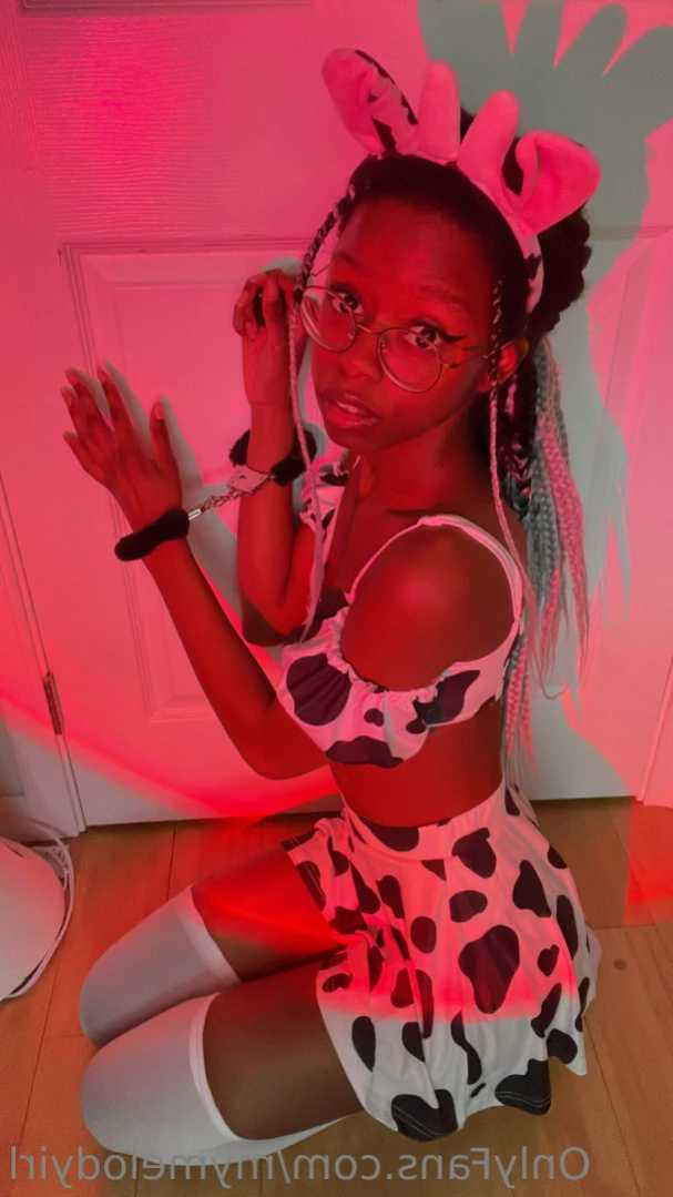 Mel ♡ [ mymelodyirl ] Onlyfans leaked photo 11351070 on Hotleaks.tv