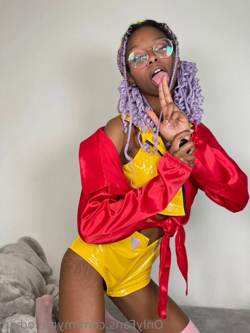 Mel ♡ [ mymelodyirl ] Onlyfans leaked photo 11961541 on Hotleaks.tv