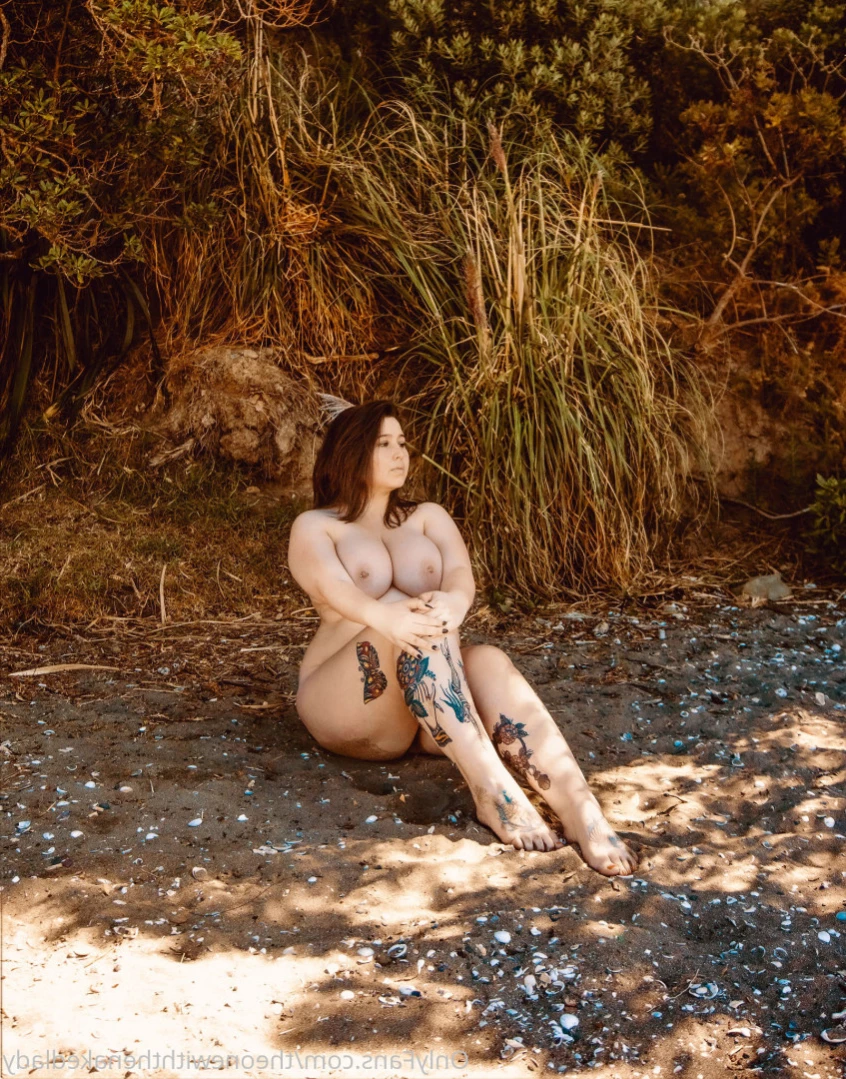 nakedladyy Onlyfans leaked photo 12732876 on Hotleaks.tv