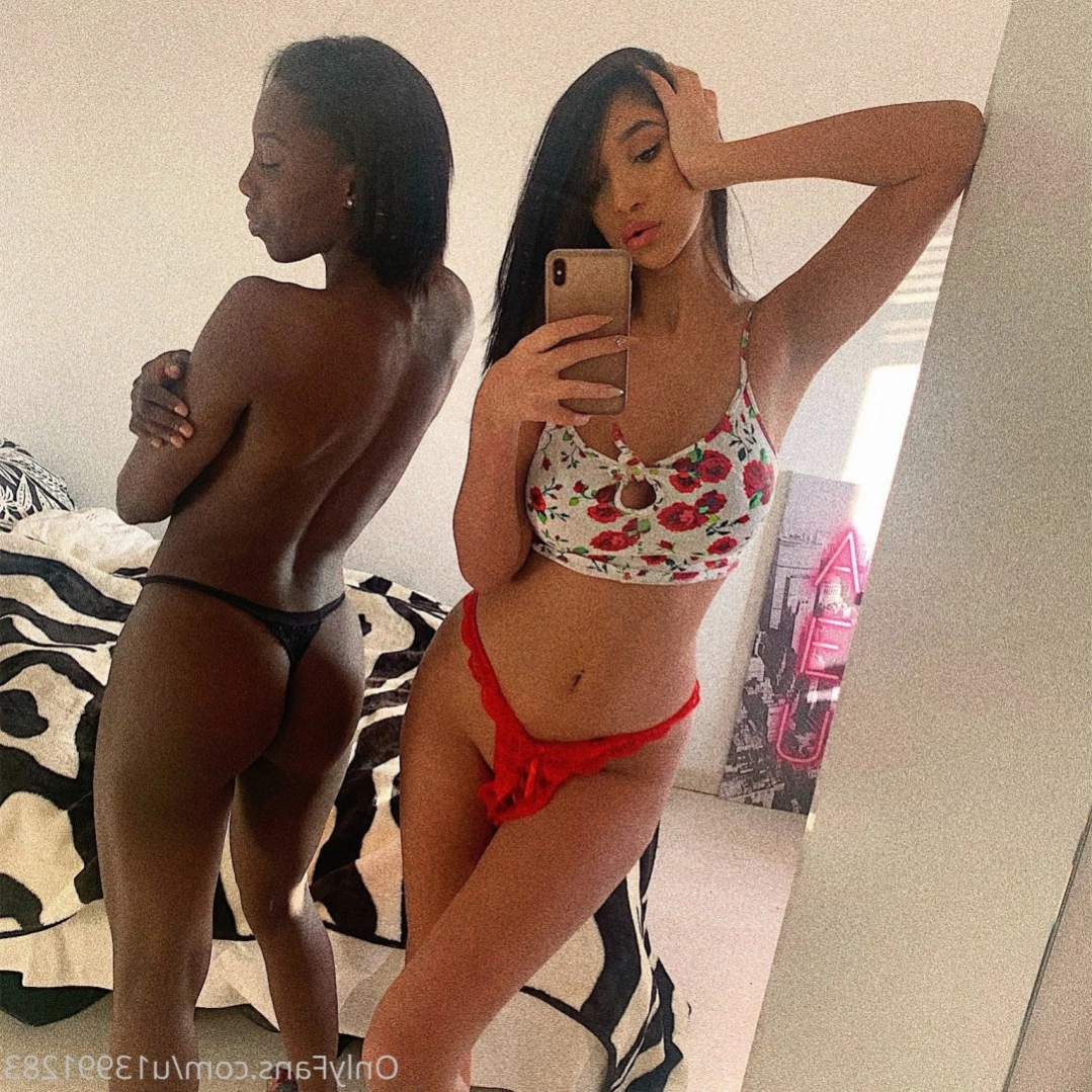 naomidecrescenzo Onlyfans leaked photo 14618292 on Hotleaks.tv