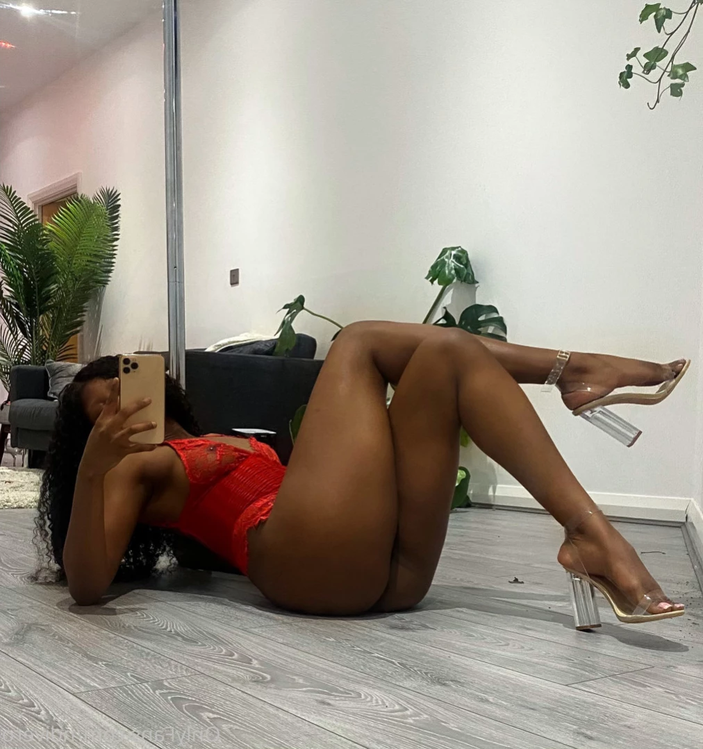 vero [ ndivero ] Onlyfans leaked photo 15486906 on Hotleaks.tv