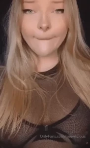 13862718