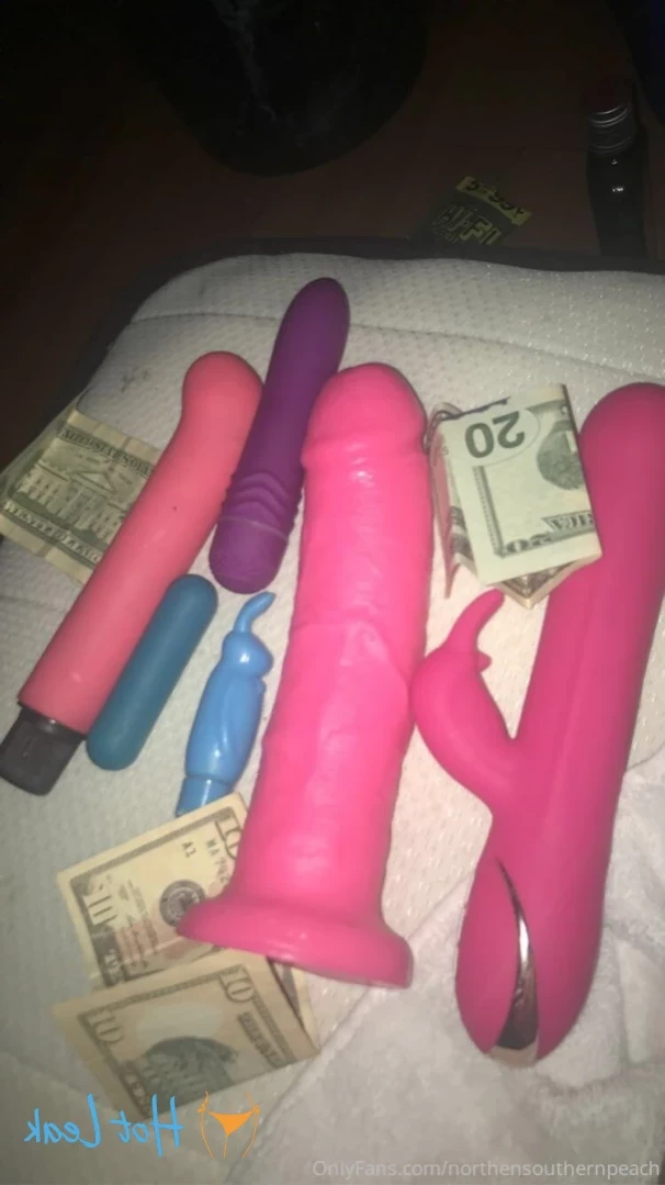 Peaches [ northernsouthernpeach ] Onlyfans leaked photo 12428907 on Hotleaks.tv