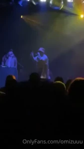 18122743