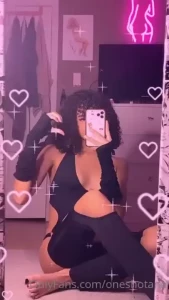 18122697