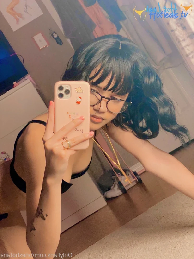 𝕬𝖓𝖆 [ oneshotana ] Onlyfans leaked photo 10964911 on Hotleaks.tv