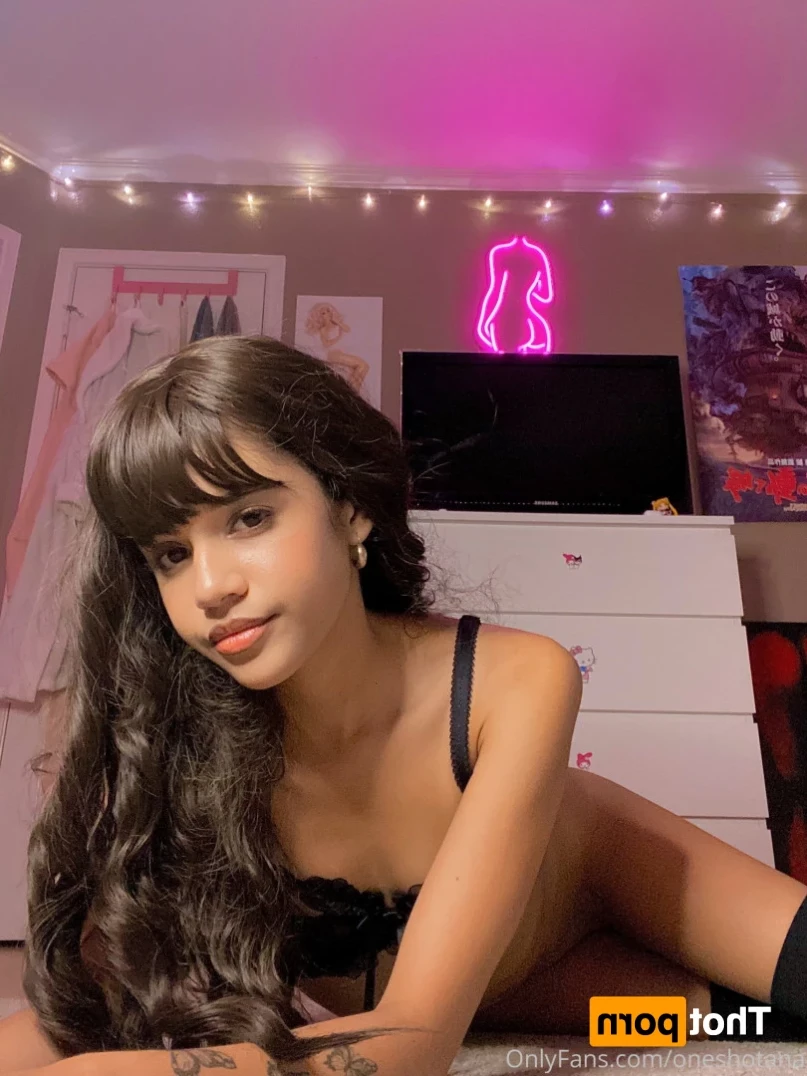 𝕬𝖓𝖆 [ oneshotana ] Onlyfans leaked photo 11624874 on Hotleaks.tv