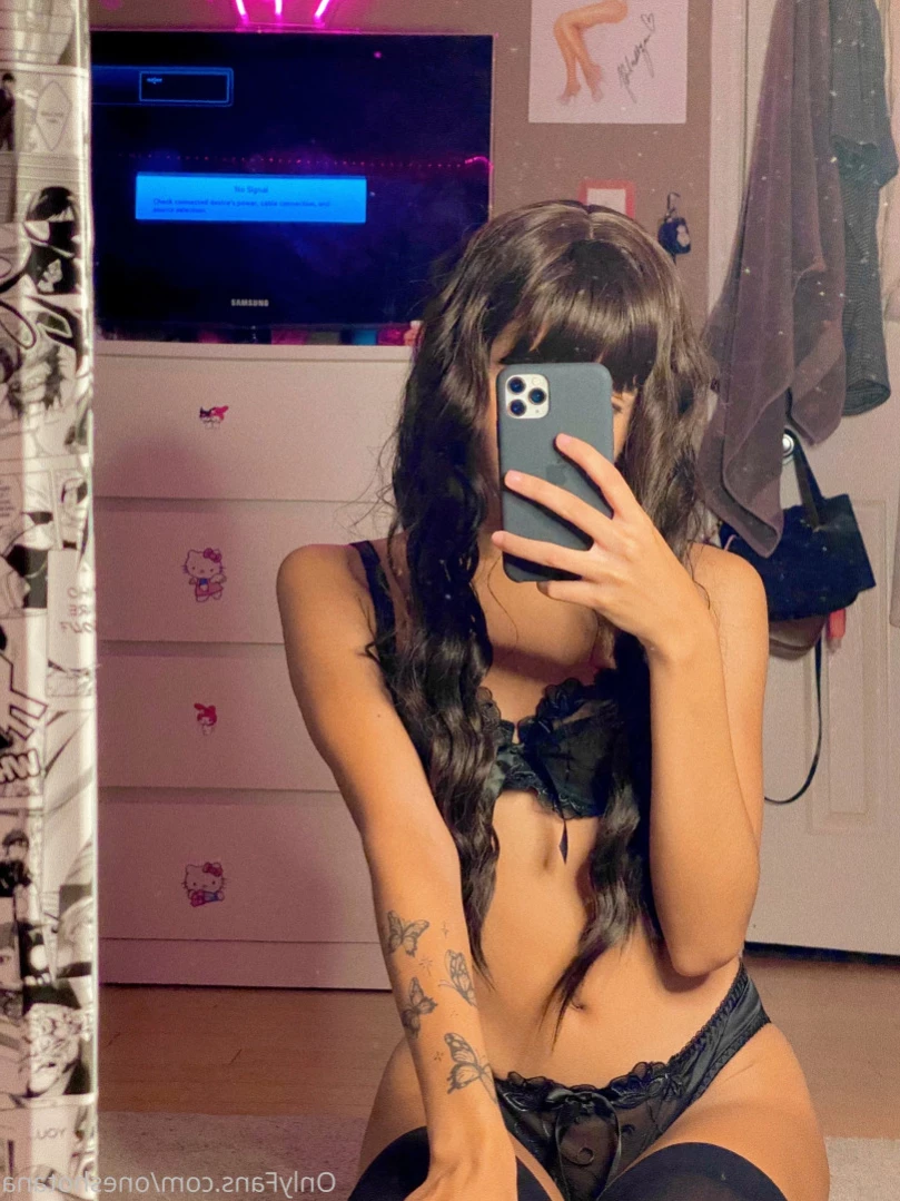 𝕬𝖓𝖆 [ oneshotana ] Onlyfans leaked photo 11783353 on Hotleaks.tv