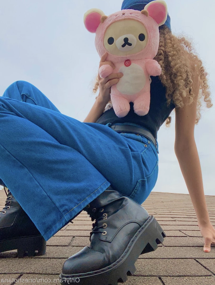 𝕬𝖓𝖆 [ oneshotana ] Onlyfans leaked photo 12344858 on Hotleaks.tv