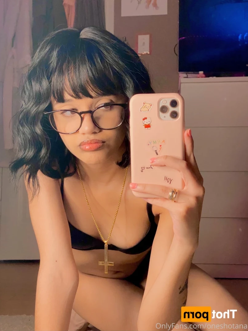 𝕬𝖓𝖆 [ oneshotana ] Onlyfans leaked photo 12647854 on Hotleaks.tv