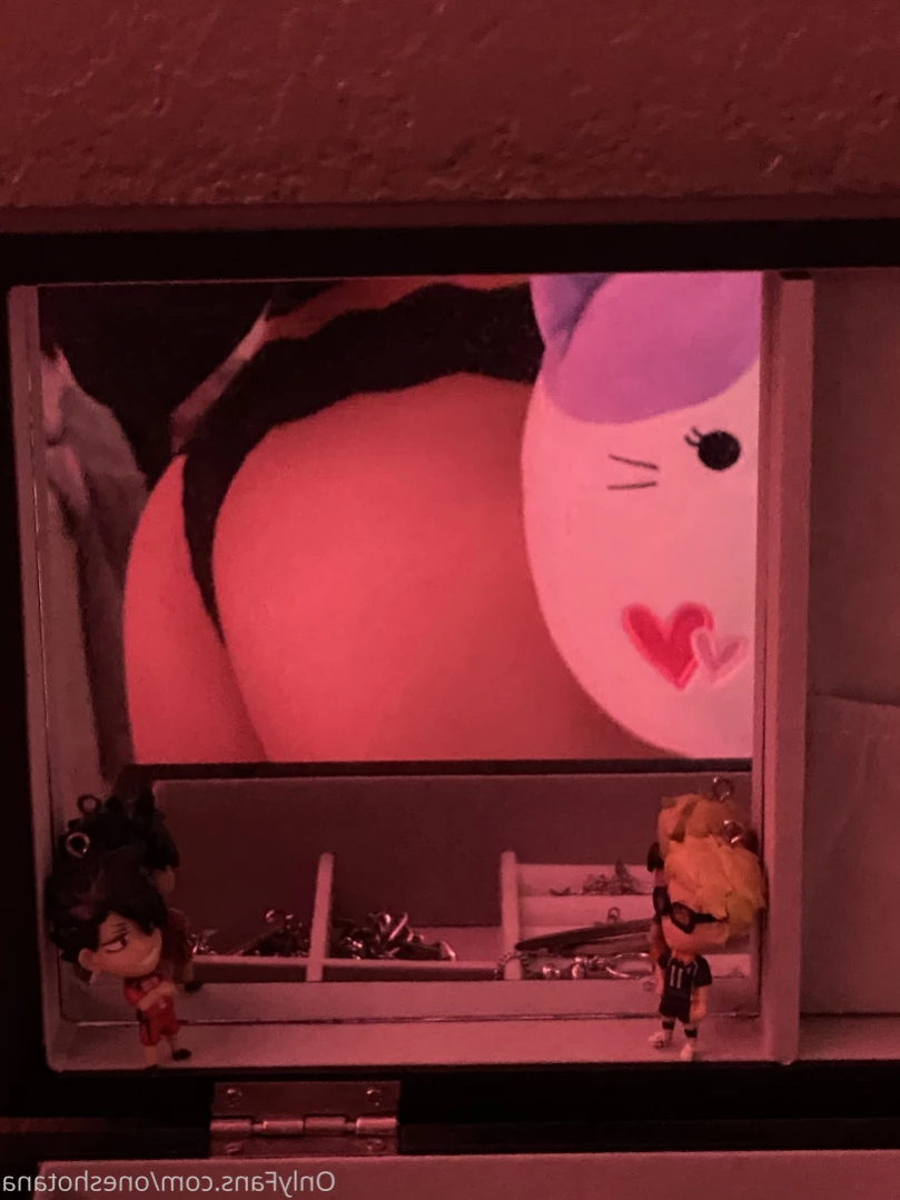 𝕬𝖓𝖆 [ oneshotana ] Onlyfans leaked photo 15044188 on Hotleaks.tv